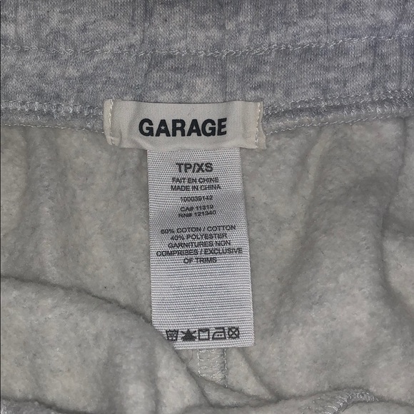 Garage shorts - Picture 2 of 3